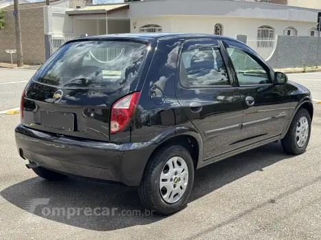 CELTA 1.0 MPFI Life 8V