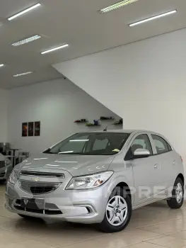 ONIX HATCH LT 1.0 8V FlexPower 5p Mec.