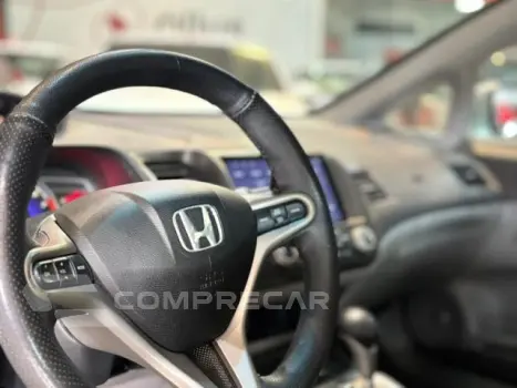 CIVIC - 1.8 EXS 16V 4P AUTOMÁTICO
