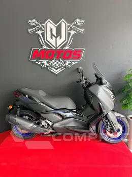 Xmax 300