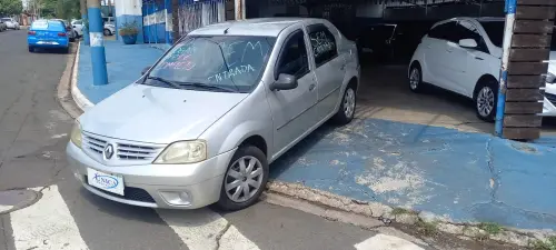 Renault LOGAN 1.6 Expression 8V 4 portas