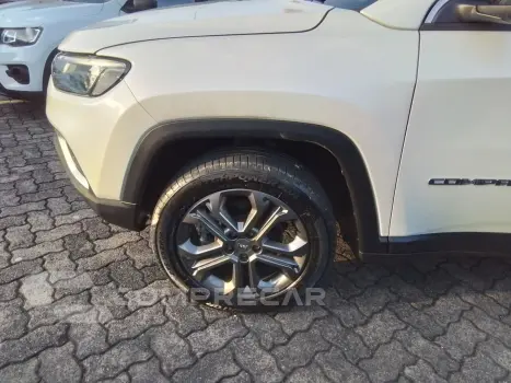COMPASS 2.0 TD350 TURBO DIESEL LONGITUDE AT9