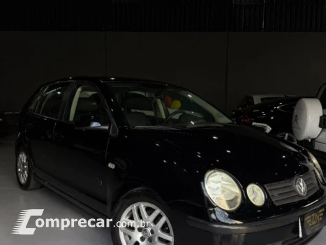 POLO - 1.6 MI 8V 4P MANUAL