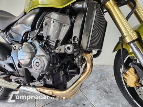 CB 600 F HORNET