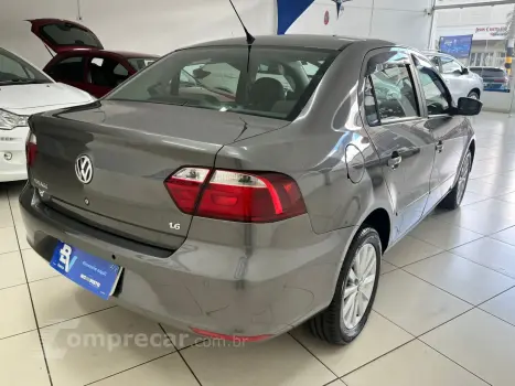 VOYAGE 1.6 MI 8V FLEX 4P MANUAL