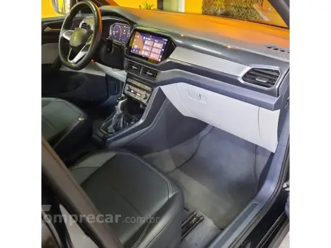 T-CROSS 1.4 250 TSI TOTAL FLEX HIGHLINE AUTOMÁTICO