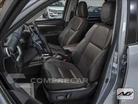 HILUX SW4 2.7 SRV 7 Lugares 4X2 16V