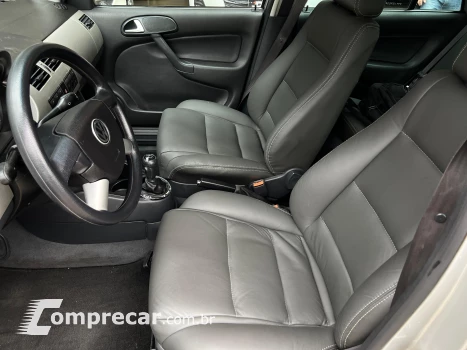 PARATI 2.0 MI Crossover 8V G.III