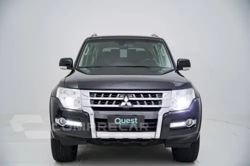 Pajero HPE Full 3.2 4x4 T.I.Dies. 5p Aut