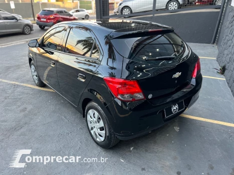 ONIX HATCH LT 1.4 8V FlexPower 5p Mec.