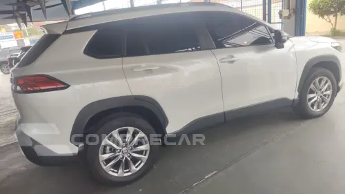 TOYOTA CROSS  XR