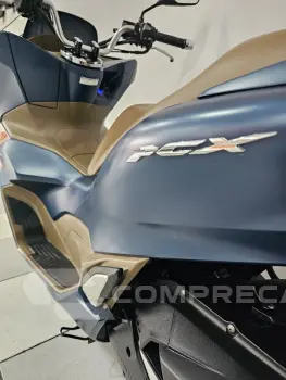 PCX 160 Deluxe