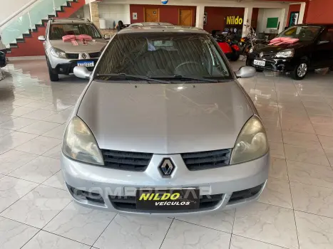 CLIO 1.0 Authentique 8V