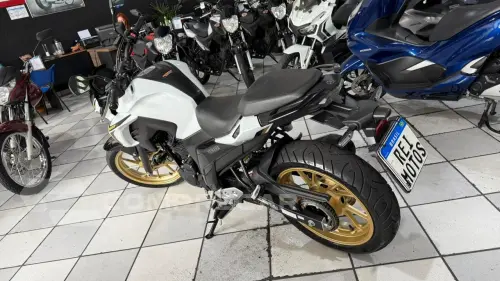 FZ25 ABS