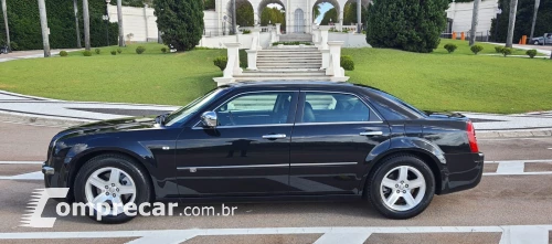 300 C 5.7 Hemi Sedan V8 16V