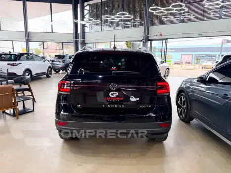 T-CROSS 1.0 200 TSI TOTAL FLEX AUTOMÁTICO