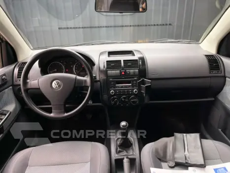 POLO 1.6 MI 8V TOTAL FLEX 4P MANUAL