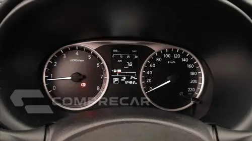 KICKS PLAY 1.6 16V FLEXSTART SENSE XTRONIC