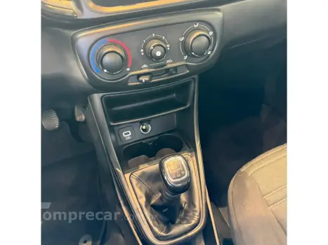 STRADA 1.3 FIREFLY FLEX FREEDOM CD MANUAL