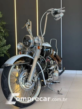 Harley Davidson SOFTAIL DELUXE FLSTN