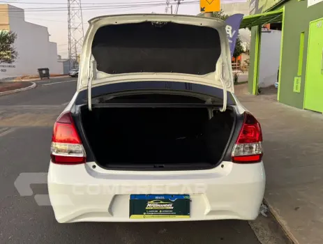 Etios Sedan 1.5 16V 4P FLEX X