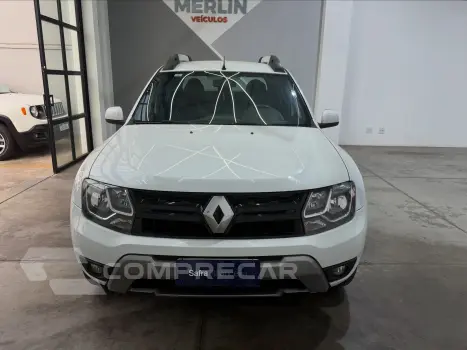 Renault DUSTER OROCH 1.6 16V Dynamique 4 portas