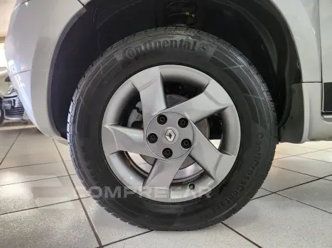 Duster 1.6 16V 4P FLEX TECH ROAD