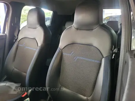 Kwid KWID Intense 1.0 Flex 12V 5p Mec.