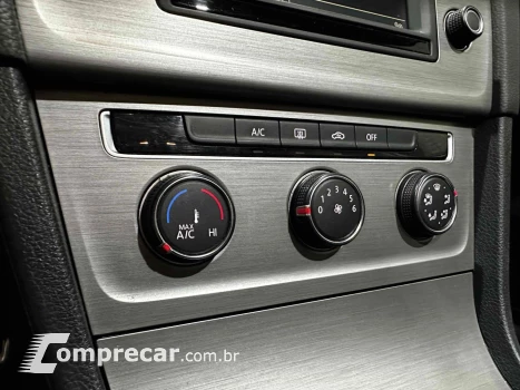 GOLF 1.0 TSI COMFORTLINE 12V TOTAL FLEX 4P MANUAL