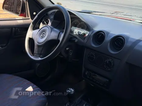 CELTA 1.0 MPFI Life 8V