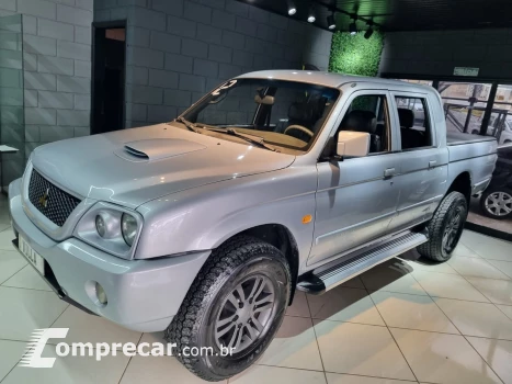 Mitsubishi L200 2.5 GL 4X4 CD 8V Turbo 4 portas