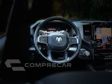 RAM 5.7 V8 1500 Rebel CD 4X4