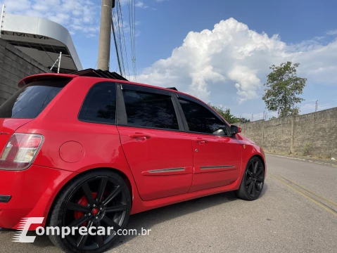 Fiat STILO 1.8 MPI Connect 8V 4 portas