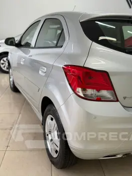 ONIX HATCH LS 1.0 8V FlexPower 5p Mec.