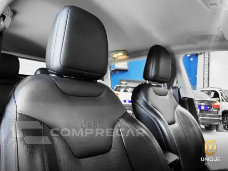 COMPASS - 1.3 T270 TURBO LONGITUDE AT6