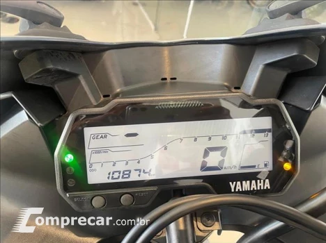 YZF R15