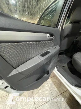 S10 2.4 LT 4X2 CD 8V