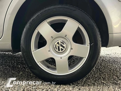 POLO SEDAN 1.6 MI 8V FLEX 4P MANUAL