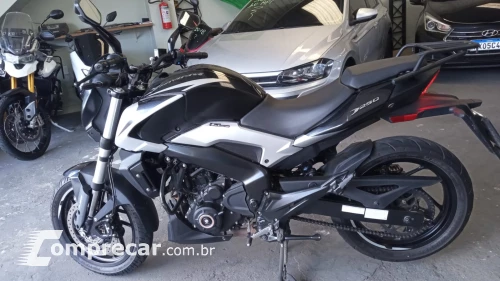 BAJAJ DOMINAR 250