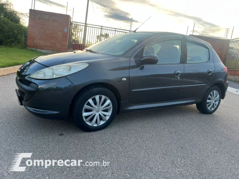 PEUGEOT 207 1.4 XR 8V 4 portas