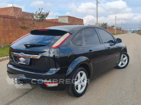FOCUS 1.6 GL 16V FLEX 4P MANUAL