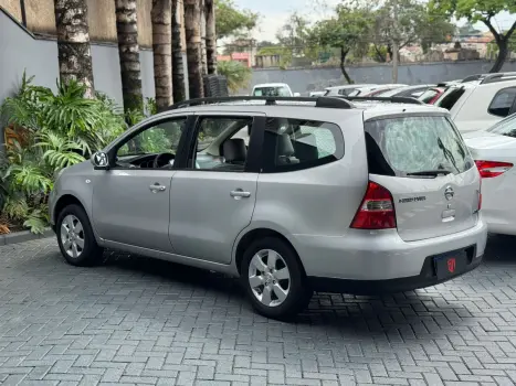 GRAND LIVINA 1.8 SL 16V