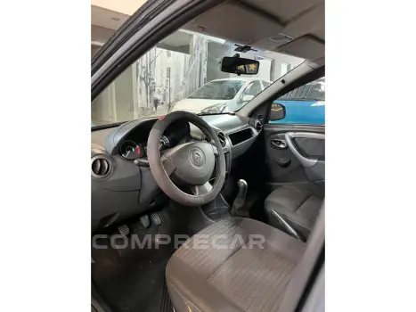SANDERO 1.0 EXPRESSION 16V FLEX 4P MANUAL