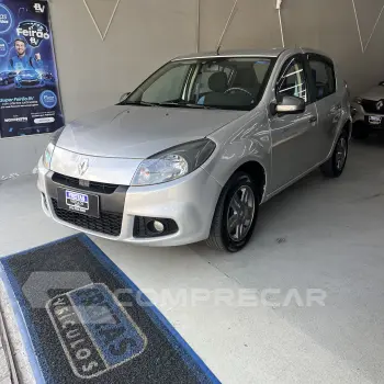 Renault SANDERO Expression Hi-Flex 1.0 16V 5p 4 portas