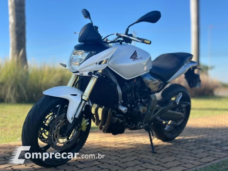 HONDA CB 600F HORNET