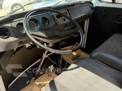 KOMBI 1.6 STD 8V GASOLINA 3P MANUAL