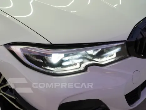 320i 2.0 16V TURBO GASOLINA M SPORT AUTOMÁTICO