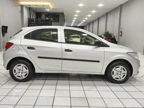 ONIX HATCH LS 1.0 8V FlexPower 5p Mec.