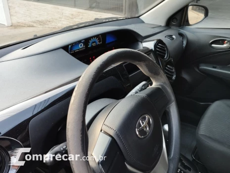 Etios Hatch 1.3 16V 4P FLEX X AUTOMÁTICO