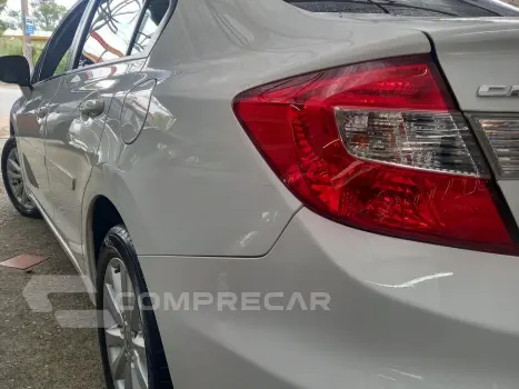 Civic 1.8 Lxs 16V Flex 4P Automático